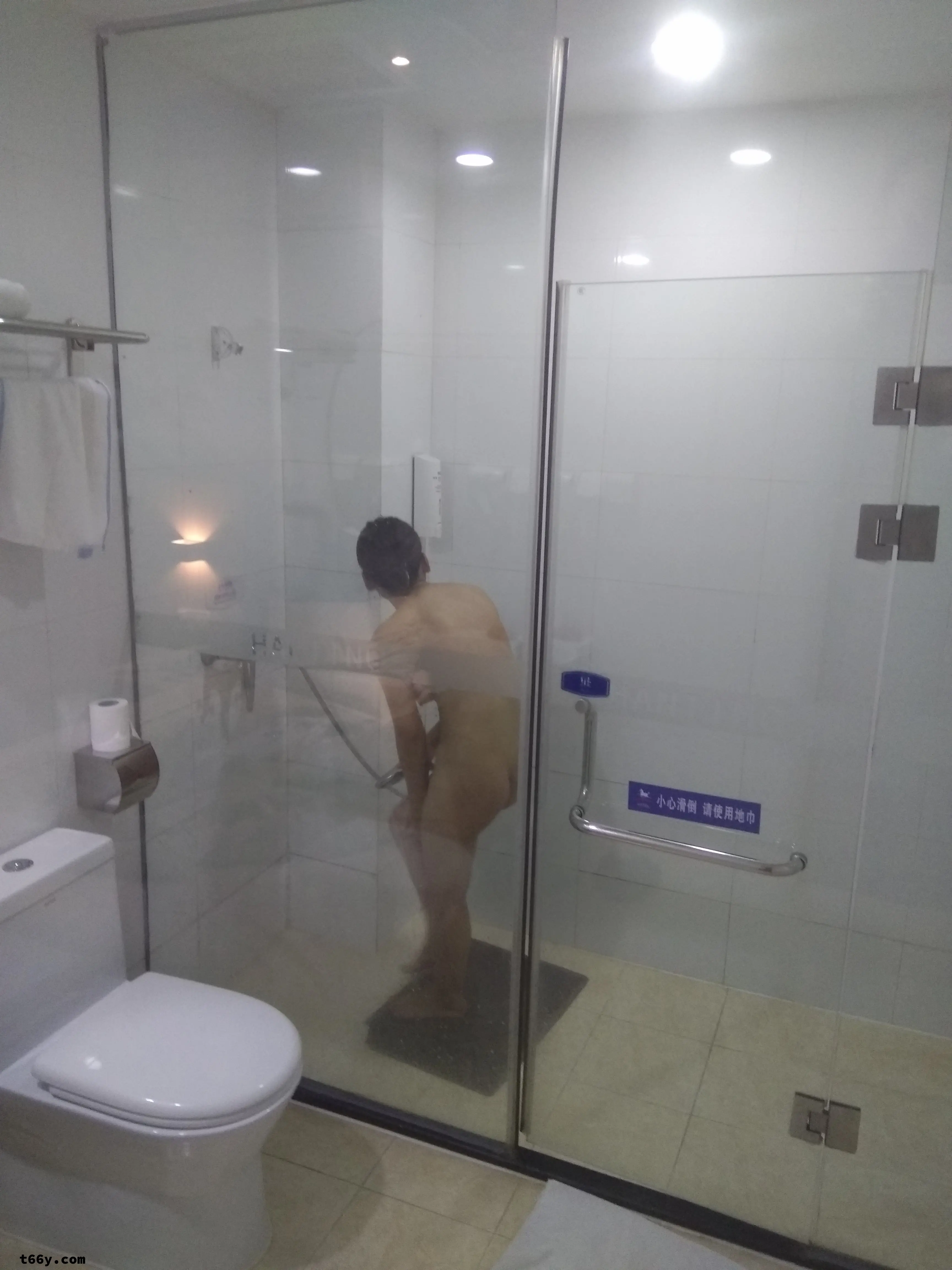 首贴，之前破瓜的一个广西姑娘[15P]